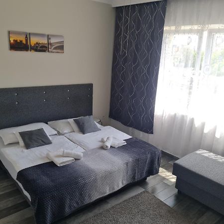 Napfeny Szallas Szeged Luaran gambar
