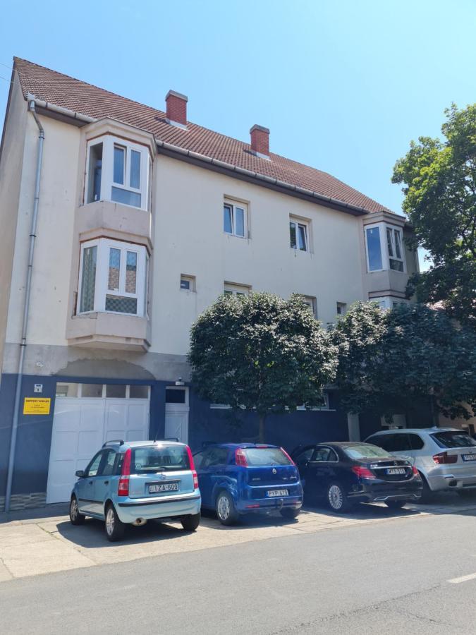 Napfeny Szallas Szeged Luaran gambar